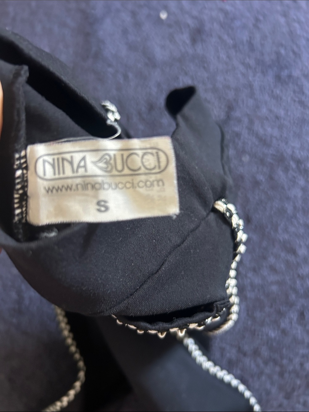 Black Chain-Trim Flared yoga Set - Picture 10 of 16